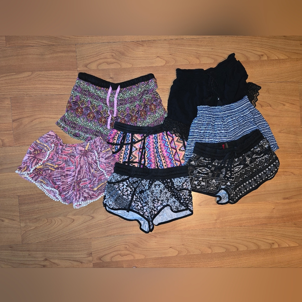 Various Lightweight Girls Shorts Bottoms Set Of 12 Sz Large 10-12